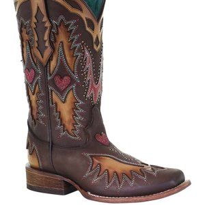 SEARCHING - DO YOU HAVE THESE BOOTS?